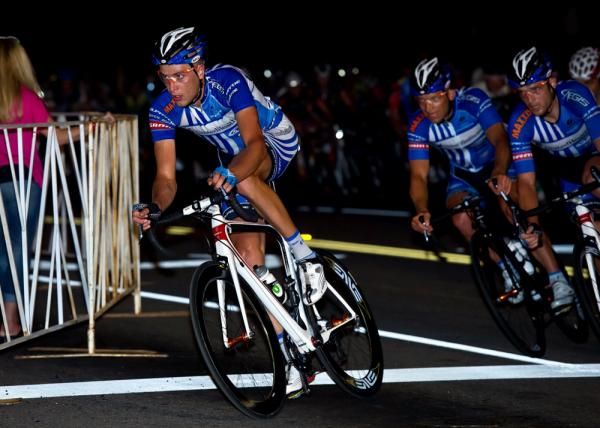 Team United health Care moves to the front