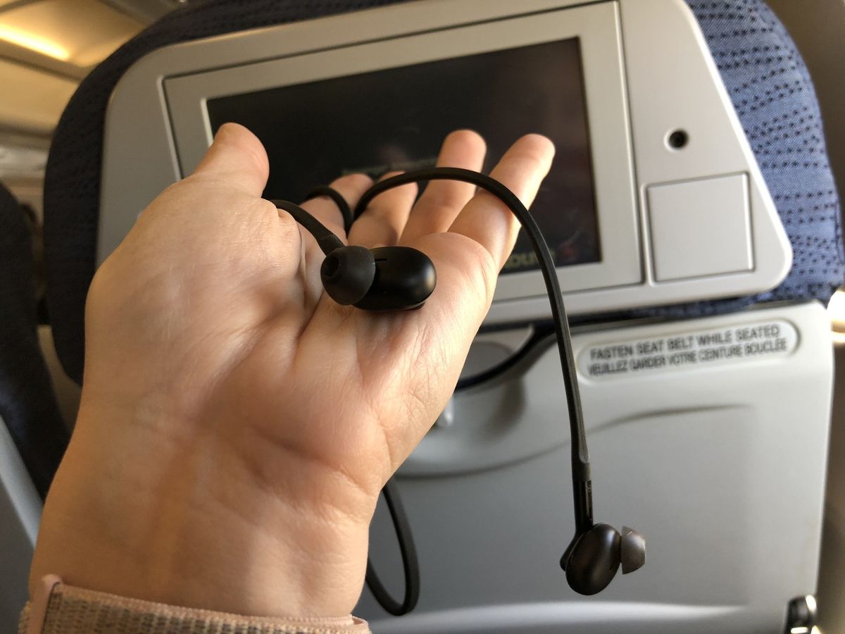 Twelve South AirFly review Connect Bluetooth headphones to any