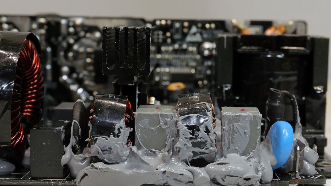 Cooler Master V850 Gold V2
