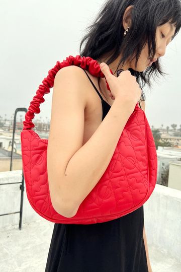 The 16 Best Round Bags to Carry in 2023 | Marie Claire