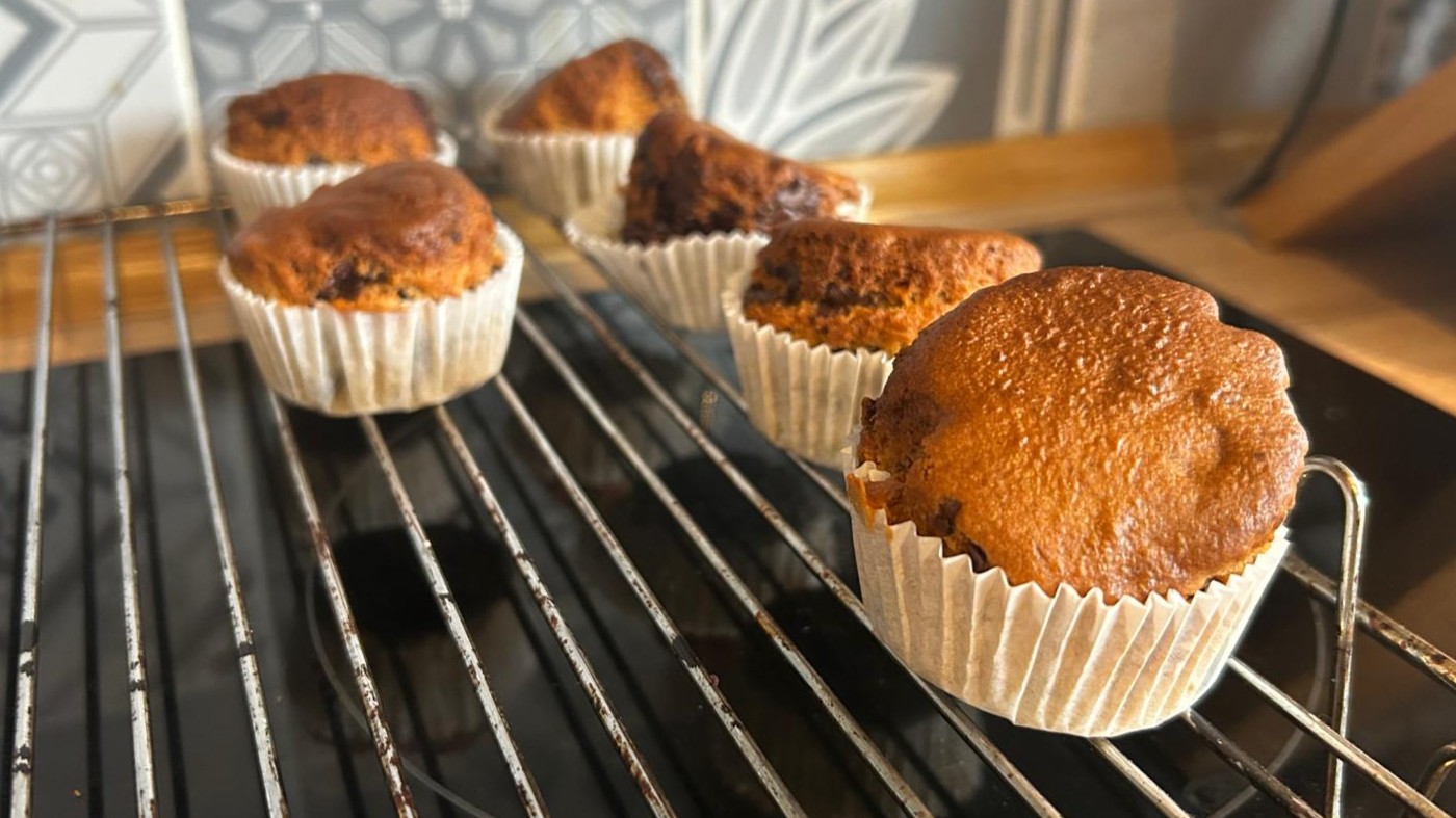 Muffins cooked using Russell Hobbs Satisfry air fryer