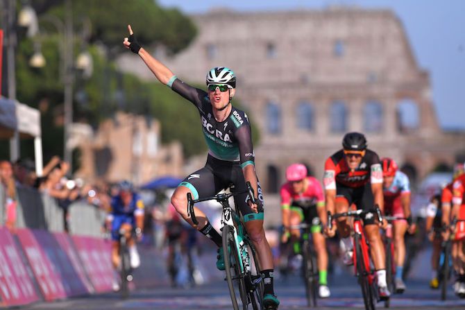 Sam Bennett (Bora-Hansgrohe) wins stage 21 of the 2018 Giro d'Italia in Rome