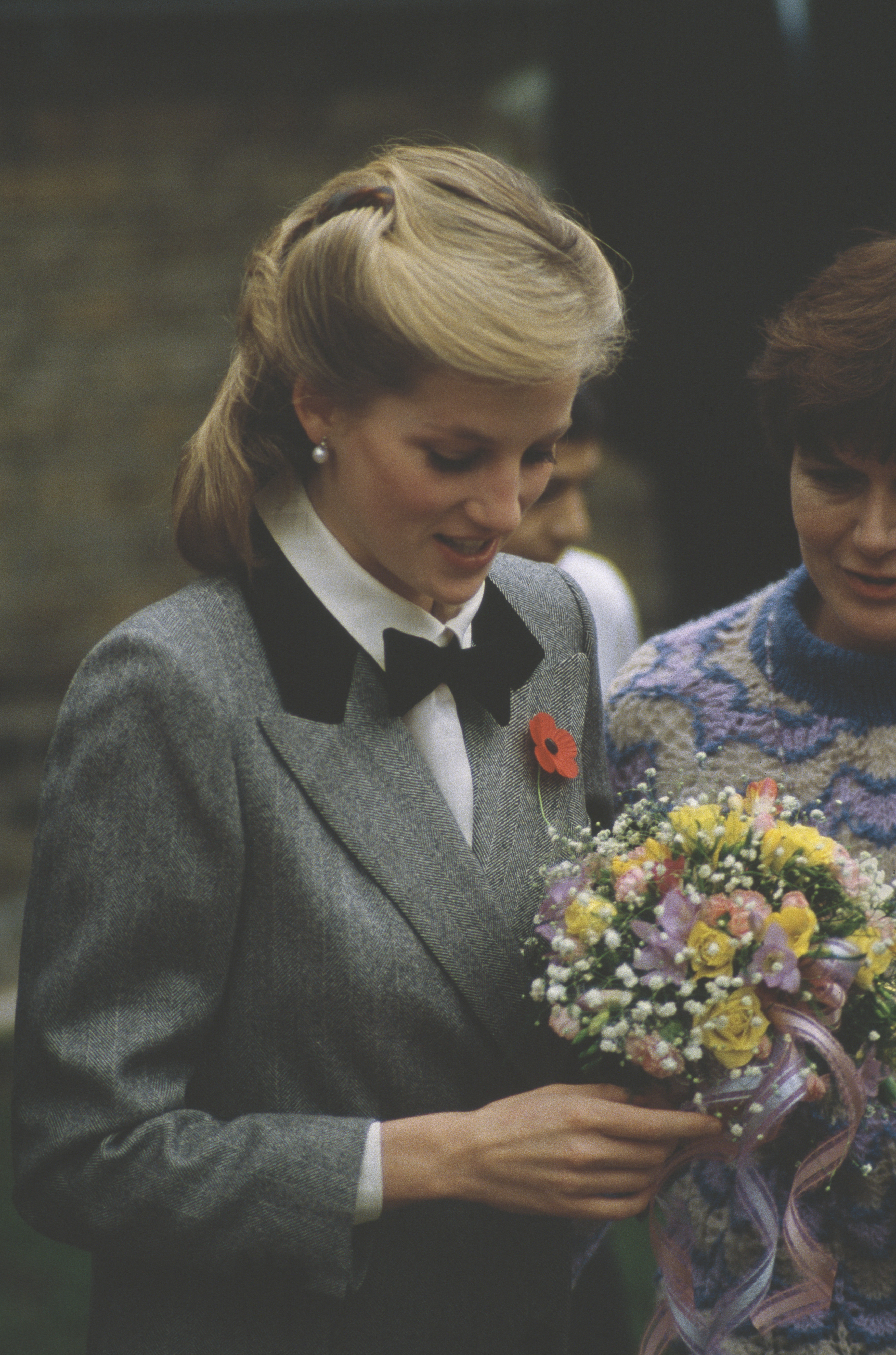 diana - with flowers