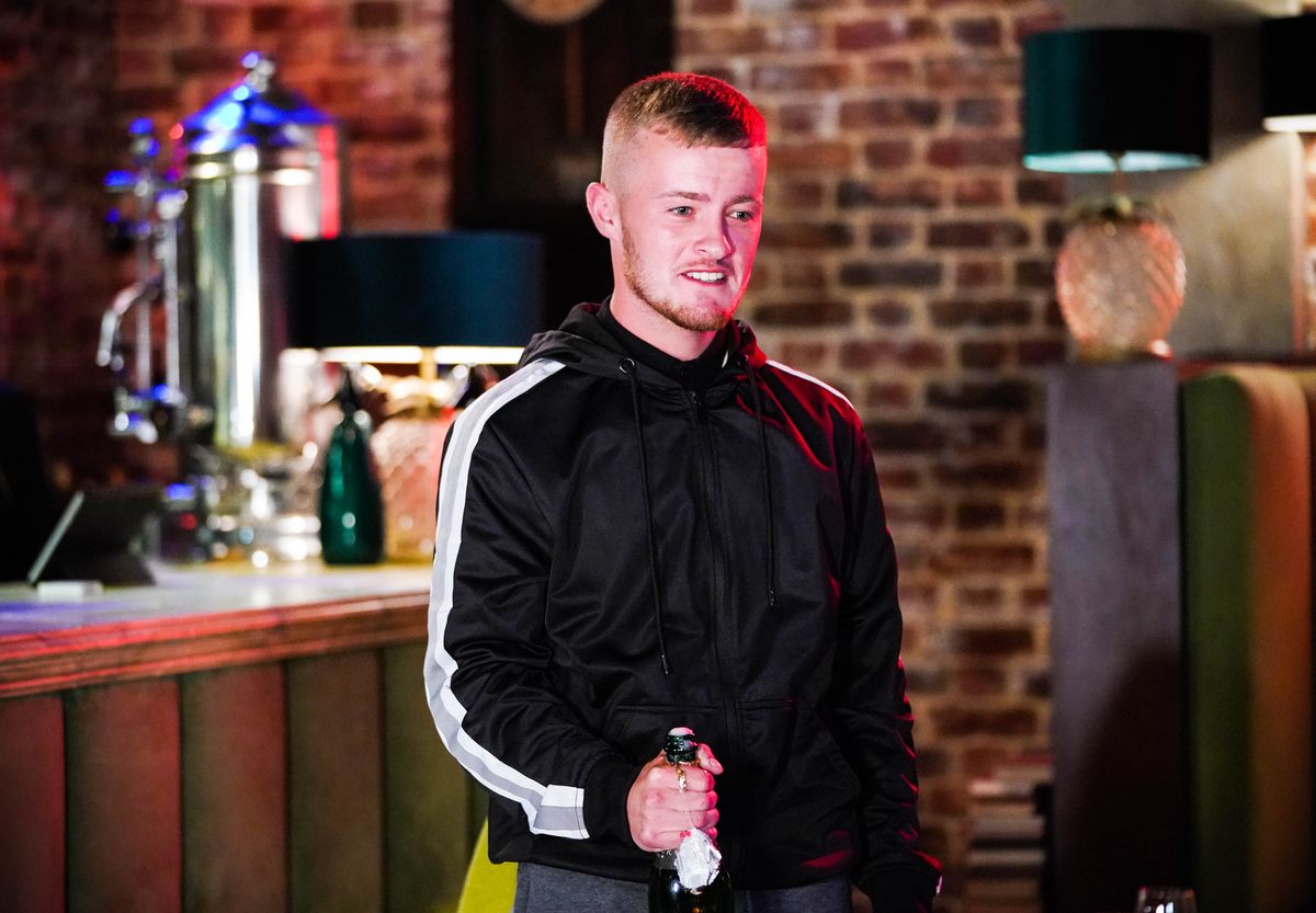 Liam Butcher returns to EastEnders