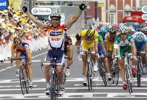 Robbie McEwen (Davitamon-Lotto) was clearly the best today