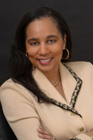 NAMIC president and CEO A. Shuanise Washington