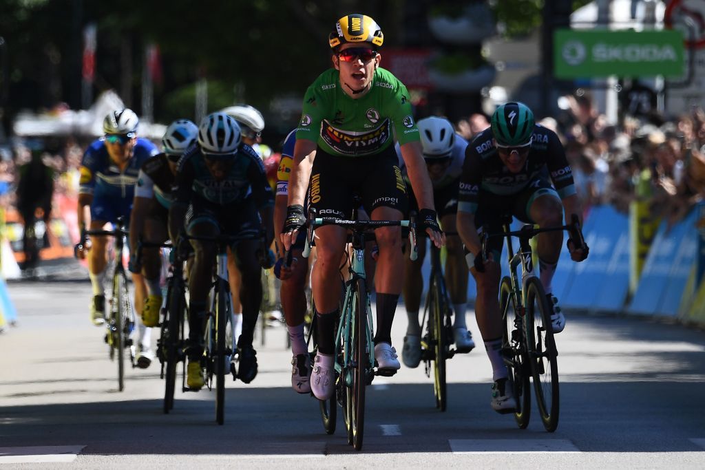 Wout van Aert (Jumbo-Visma) takes the stage