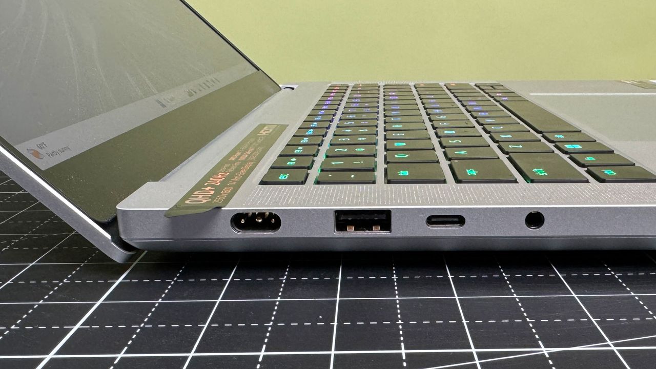 Razer Blade 14 (2024)