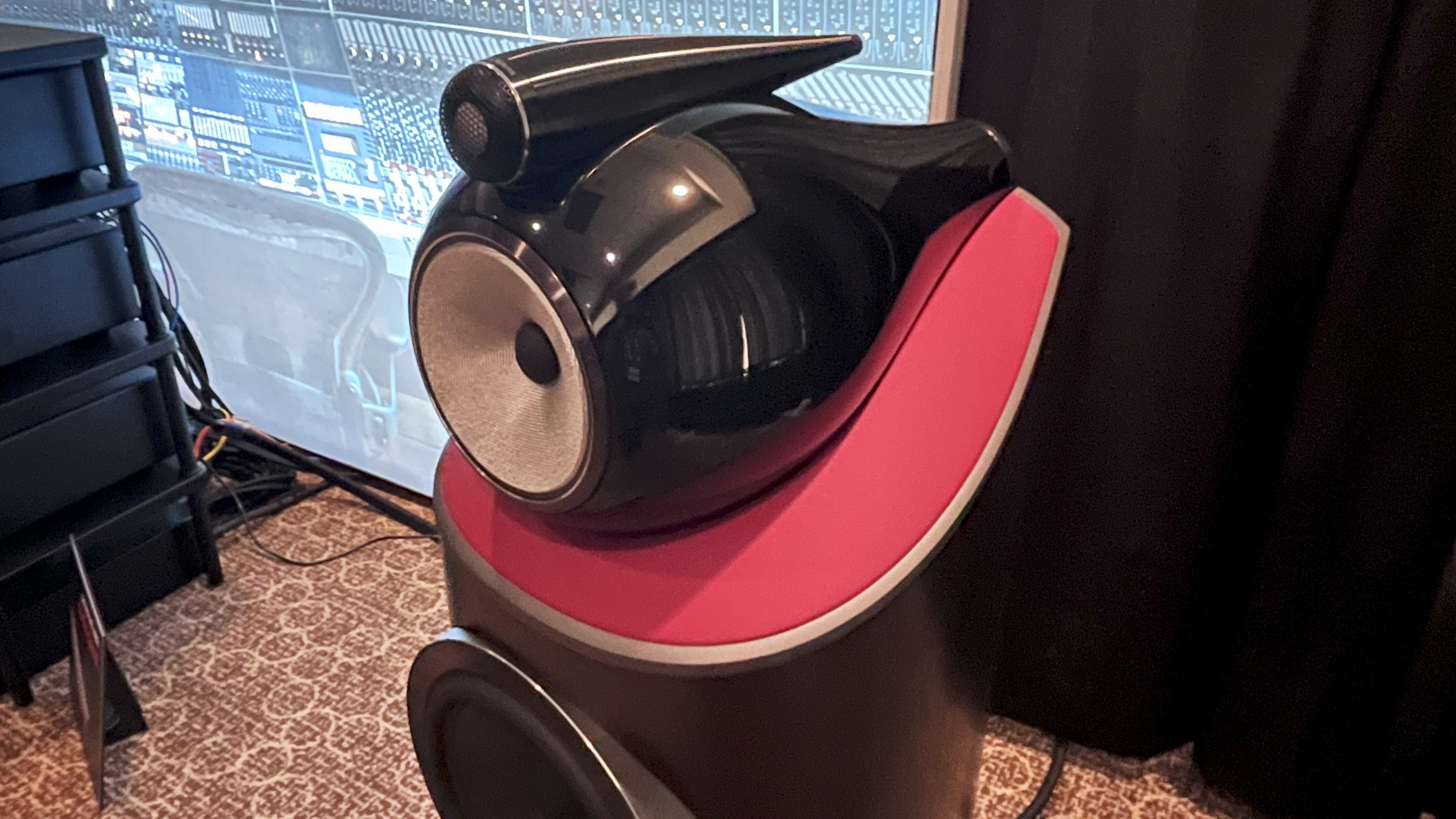 Bowers & Wilkins 801 Abbey Road Limited Edition being demod at Audio Advice Live 25