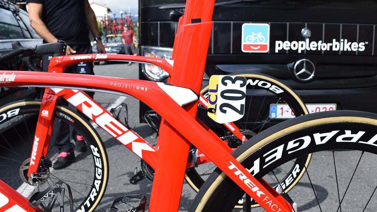 The Trek Madone Disc retains the flexing, integrated seat post from the current iteration of the bike
