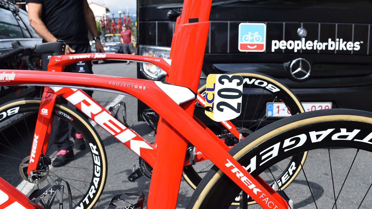 The Trek Madone Disc retains the flexing, integrated seat post from the current iteration of the bike
