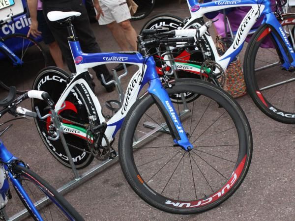 Lampre's Wilier time trial bikes are among the curvier models in the peloton.