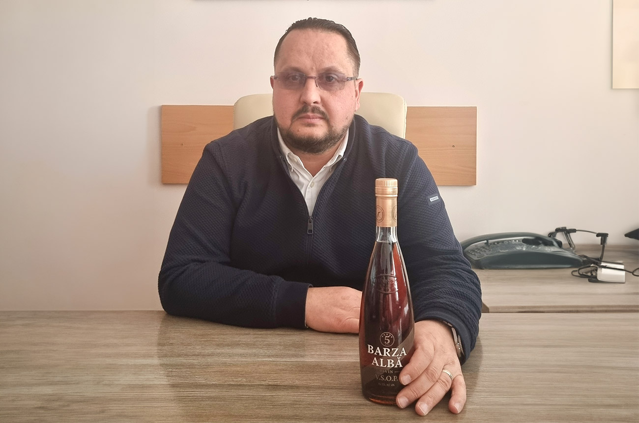 Vasile Ro&amp;#537;ca, president of the Divin PGI Association