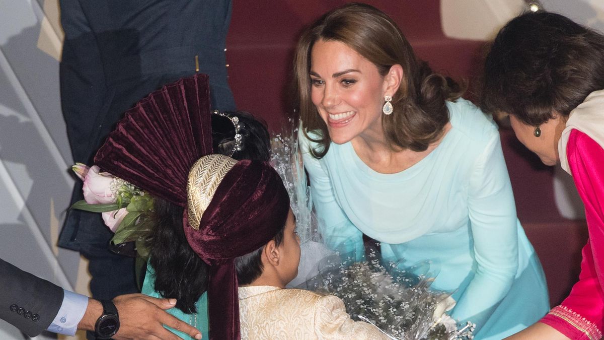 La duchesse Kate a canalisé à trois reprises la princesse Diana lors de sa tournée au Pakistan