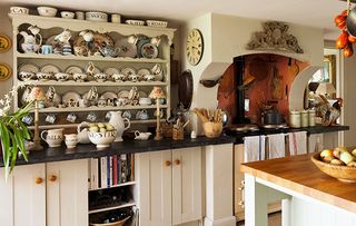 Kitchen dresser