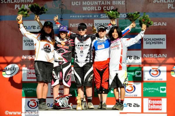 The elite women's podium (l-r): Sabrina Jonnier, Floriane Pugin, Tracy Moseley, C&eacute;line Gros, Mio Suemasa.