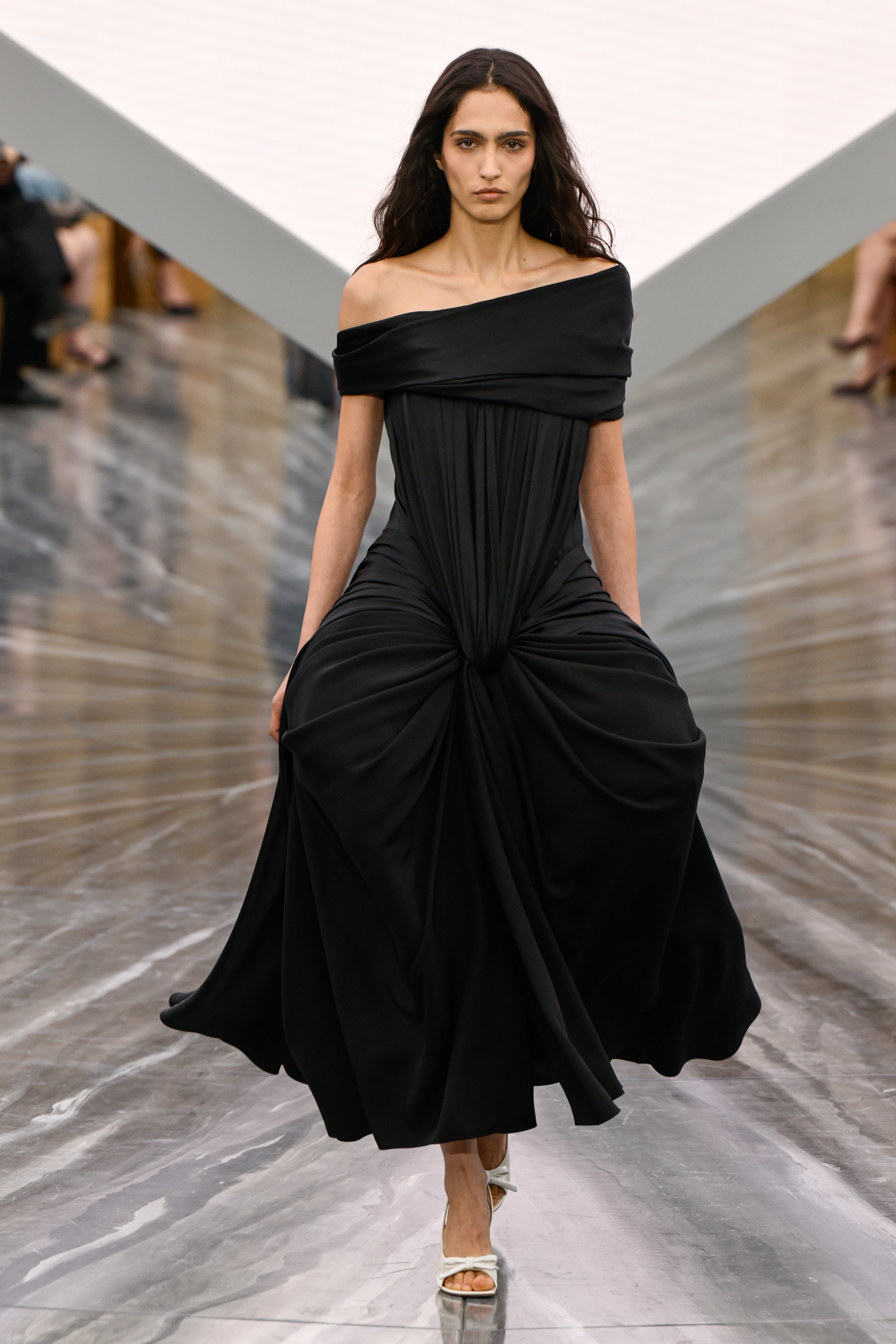 Dior SS26 runway