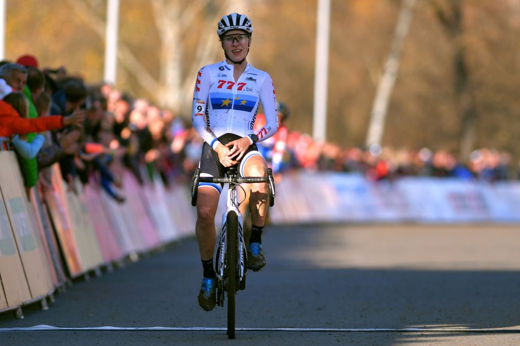 Kastelijn takes third place