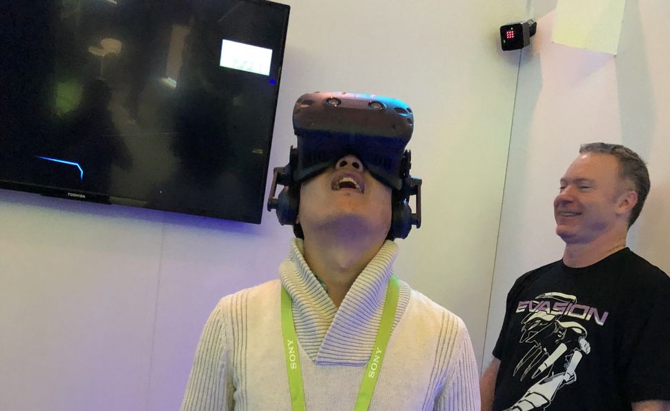 Vr монитор что это