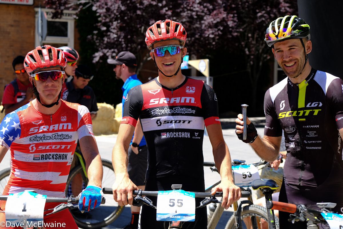 Todd Wells (SRAM-TLD-Scott), Russell Finsterwald (SRAM-TLD-Scott), and Geoff Kabush (Scott 3 Rox Racing) at the finish