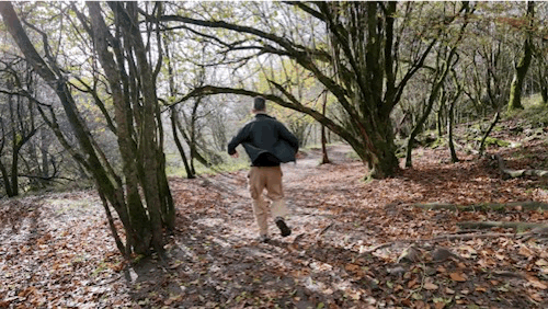 DJI Neo 2 following a runner