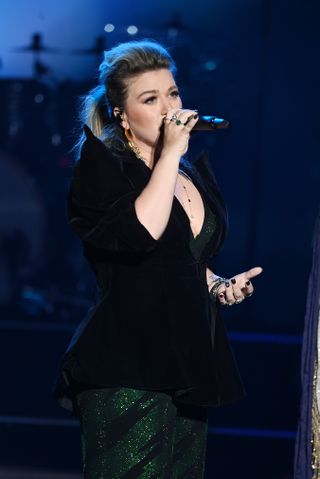 Kelly Clarkson performs at her 10-night Las Vegas residency "Chemistry"