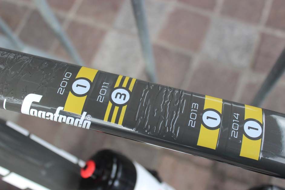 Fabian Cancellara's record at the Tour of Flanders is listed on the top tube