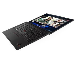  Lenovo ThinkPad X1 Carbon