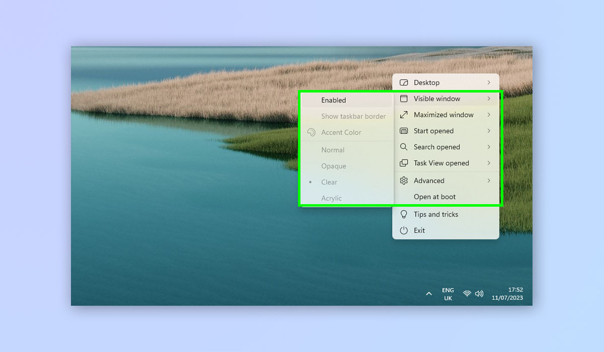 لقطة شاشة توضح كيفية الحصول على شريط مهام شفاف على Windows 11