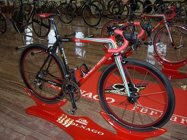 The Limited Edition Colnago for Ferrari 60th is the latest collaboration between the two great Italian marques, and is built to celebrate the great car maker's recent anniversary
