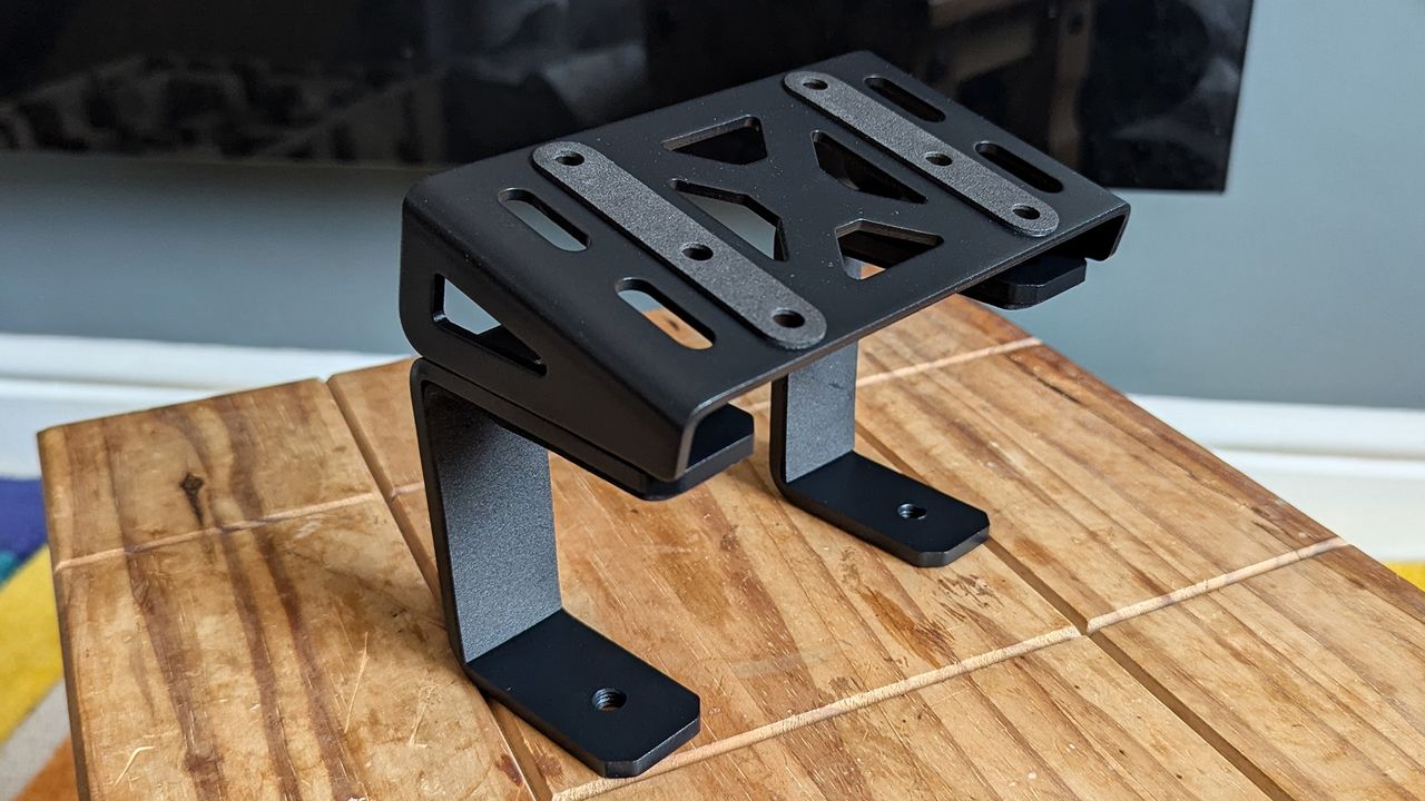 MOZA R3 Racing Wheel and Pedals