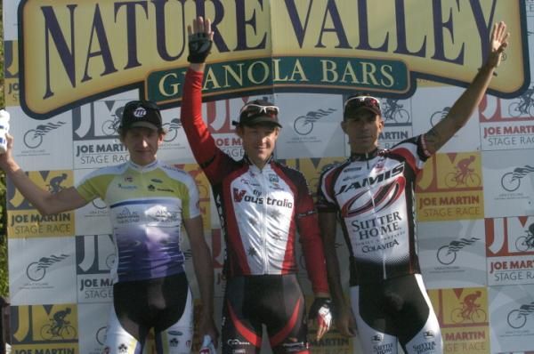 Men's stage podium: Thomas Rabou (3rd, Team Type 1), Bernard Sulzberger (1st, Fly V Australia) and Luis Romero Amaran (2nd, Jamis-Sutter Home pb Colavita)