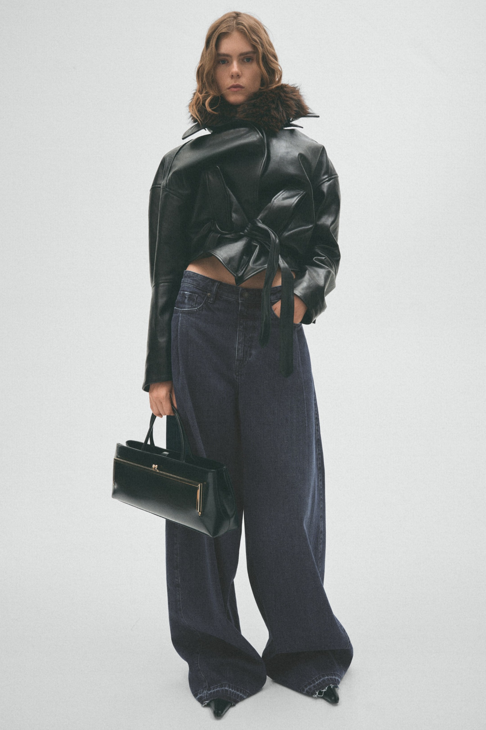 Wide-Leg Jeans
