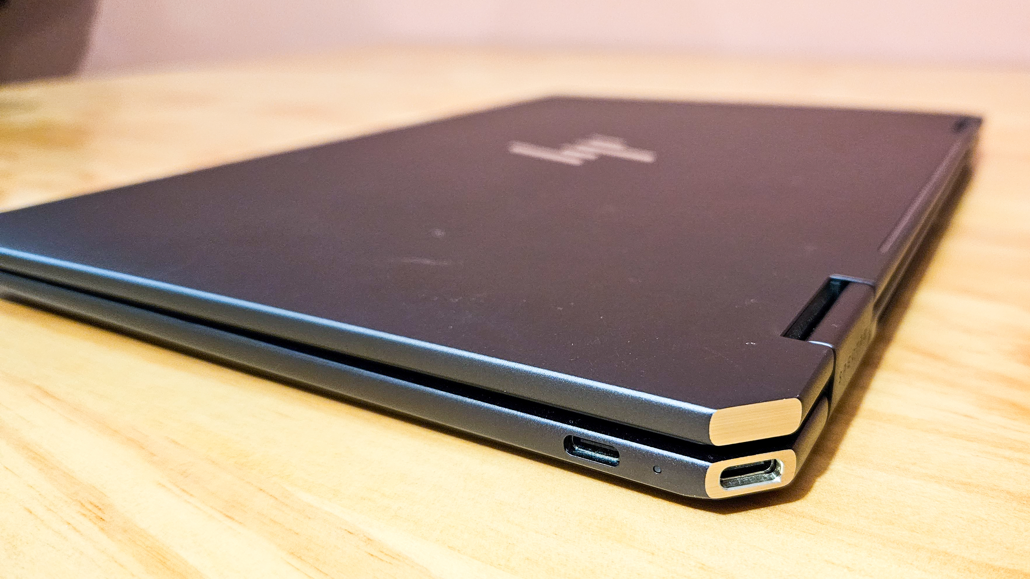 Image of the laptop HP Spectre x360 14 (closed view)