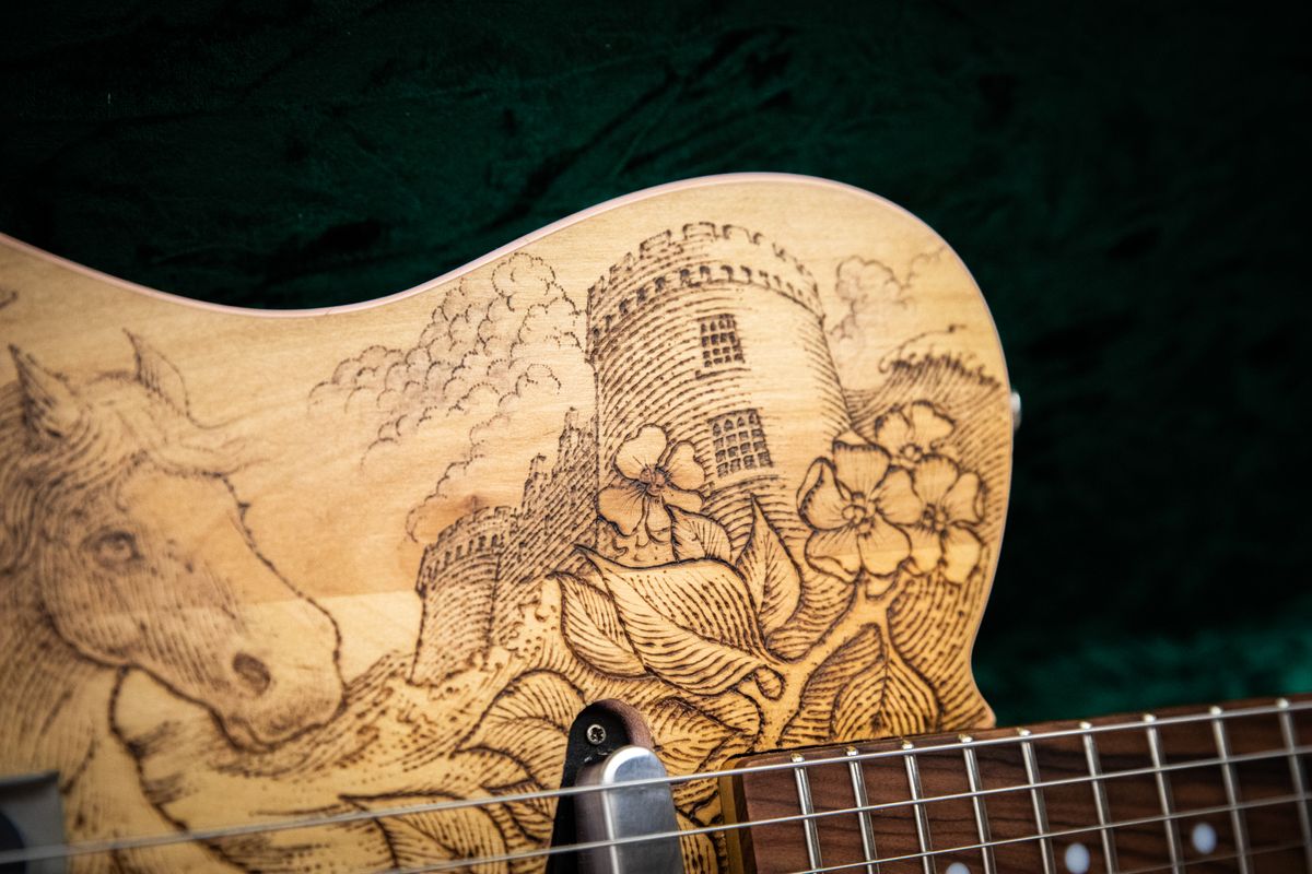 Shania Twain bespoke guitar detail