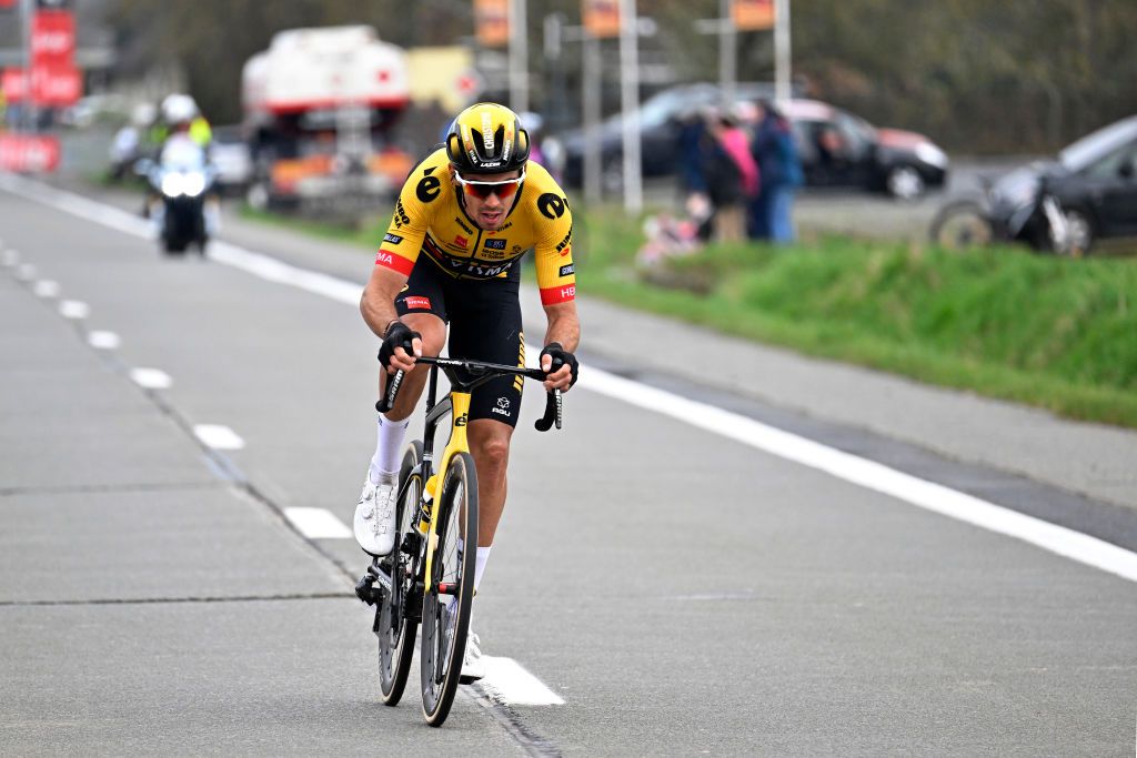 Christophe Laporte makes the winning move in Dwars door Vlaanderen