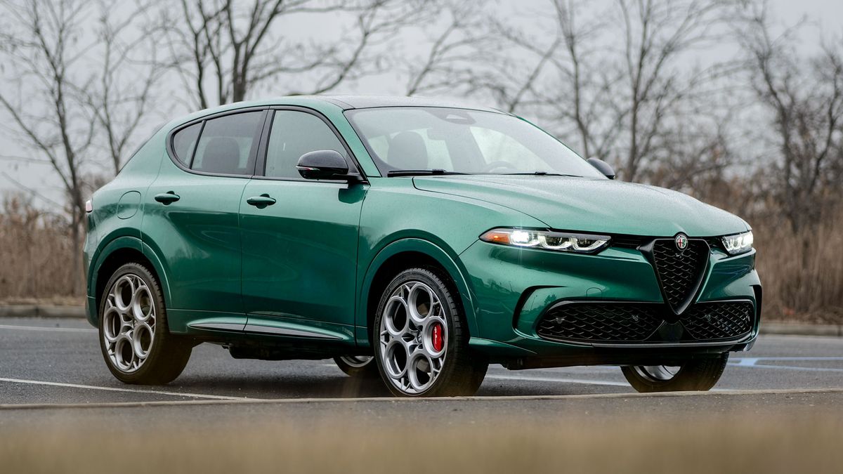 2024 Alfa Romeo Tonale Speciale test drive review.