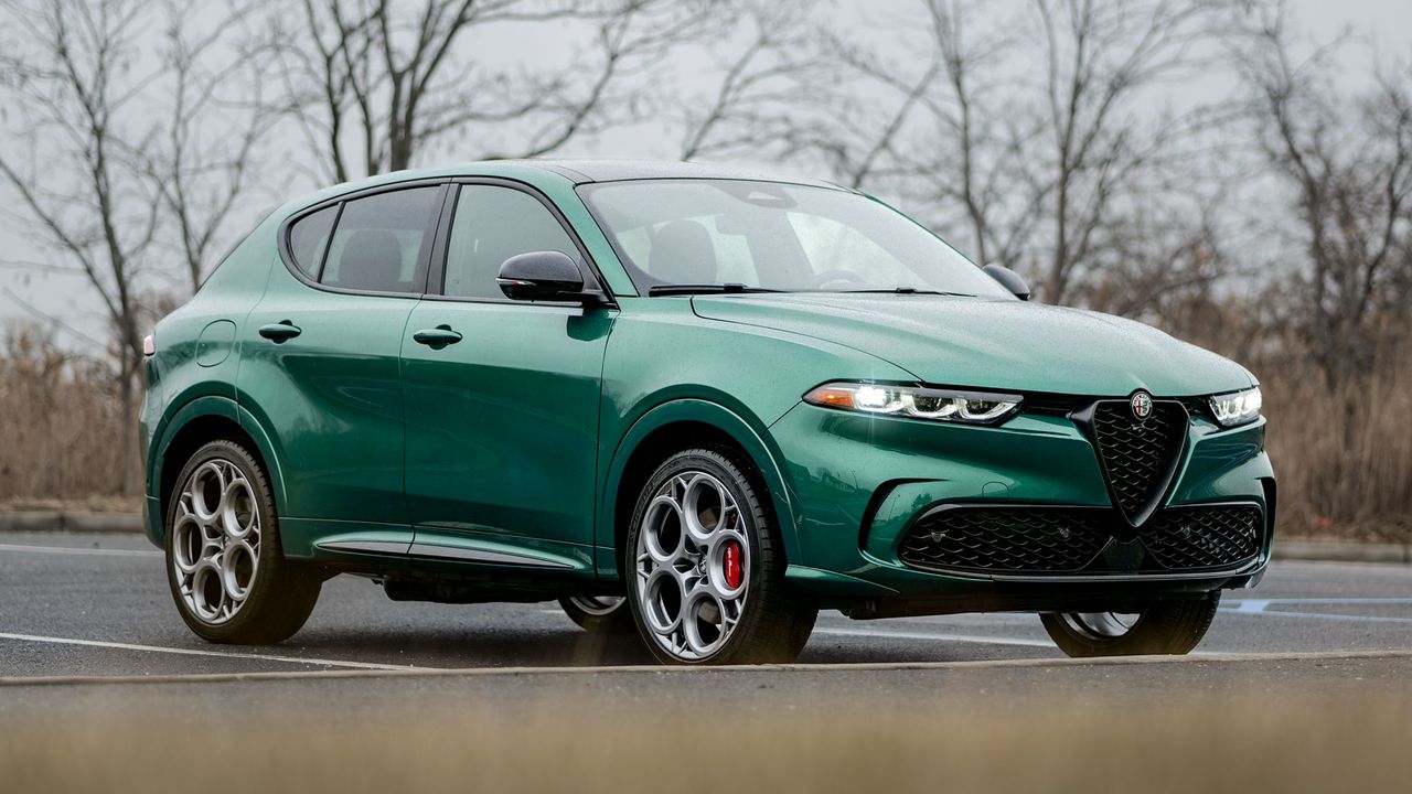 2024 Alfa Romeo Tonale Speciale test drive review.