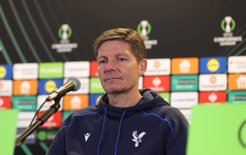 Oliver Glasner in a pre-match press conference