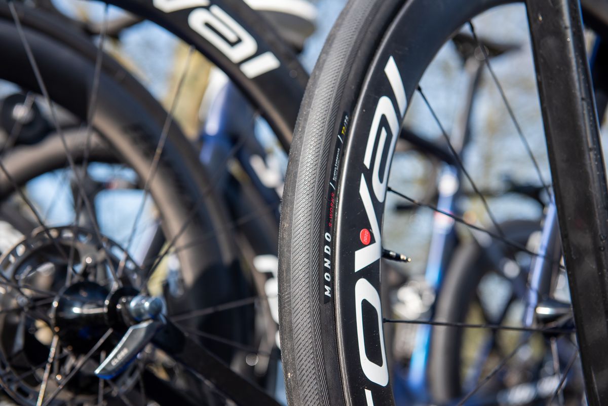 Specialized Mondo tyres