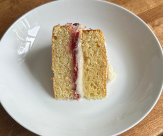 Air fryer sponge cake vs oven cake