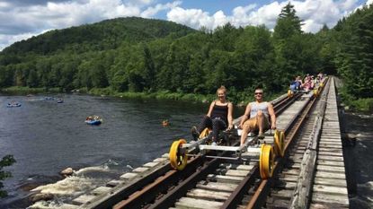 Track, Bank, Watercourse, Hill, Watercraft, River, Lake, Cumulus, Fluvial landforms of streams, Boating, 