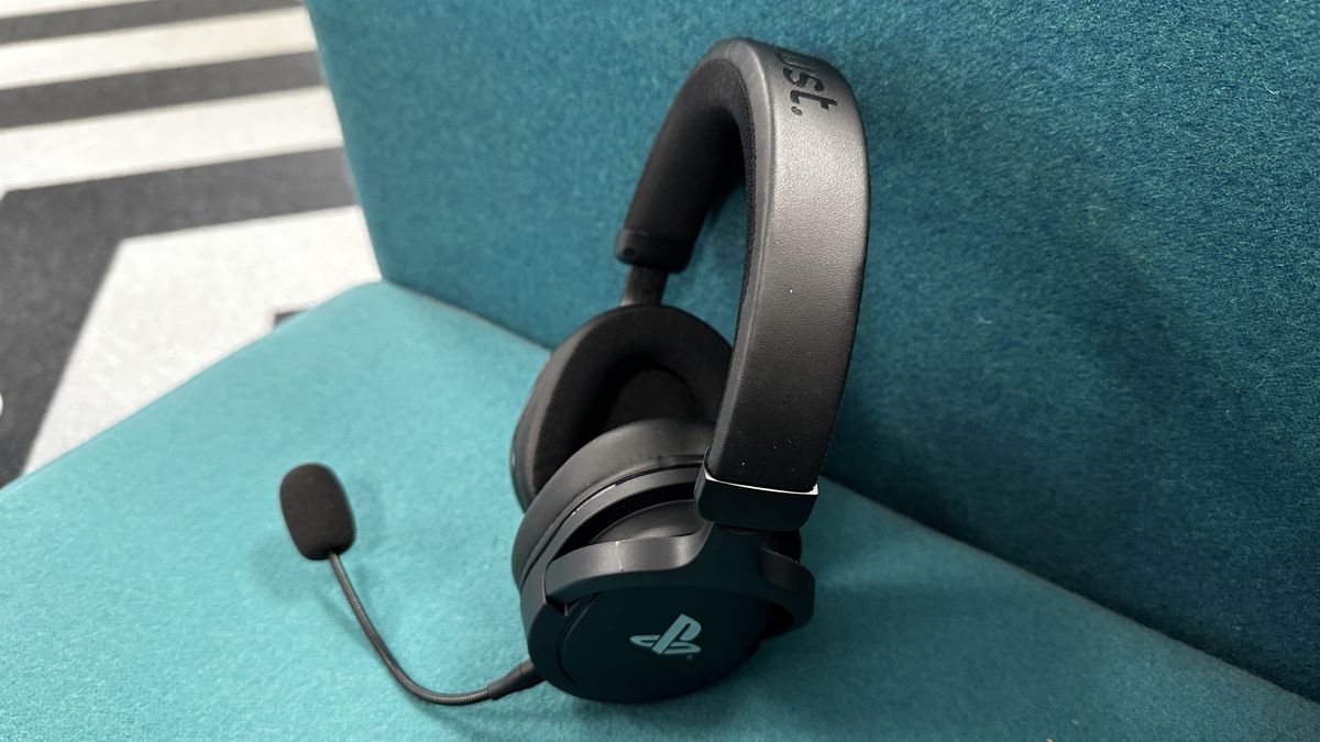 Trust GXT 498 Forta for PS5 headset review great performance, good