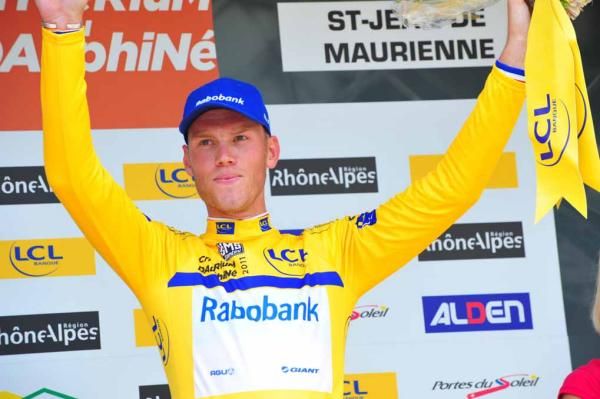 Lars Boom (Rabobank) in the yellow and blue jersey.