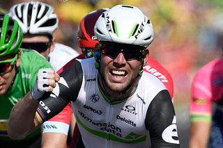 Mark Cavendish wins stage 6 at the Tour de France.