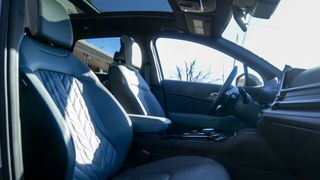 2024 Kia Sportage PHEV X-Line Prestige front seats.