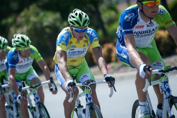 Peter Sagan (Liquigas-Cannondale) rides protected by his team.