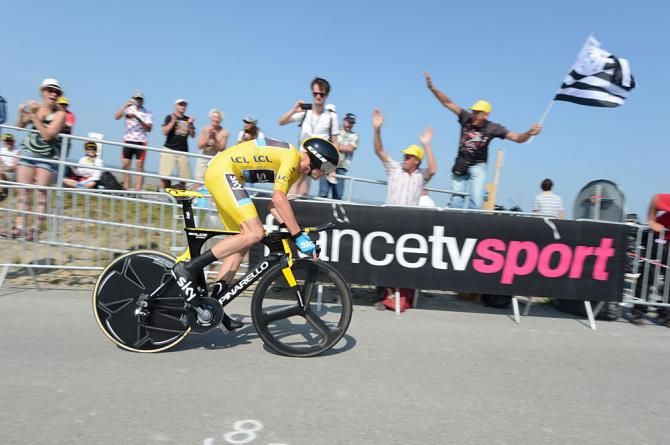 Chris Froome (Sky) in action