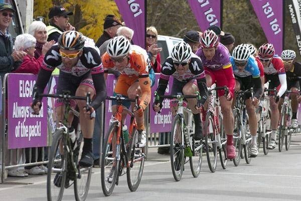 Riders had the pace high lapping in just over a minute on the 1.2km circuit in Ouyen.