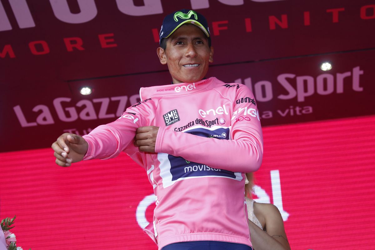 Nairo Quintana (Movistar) dons the maglia rosa